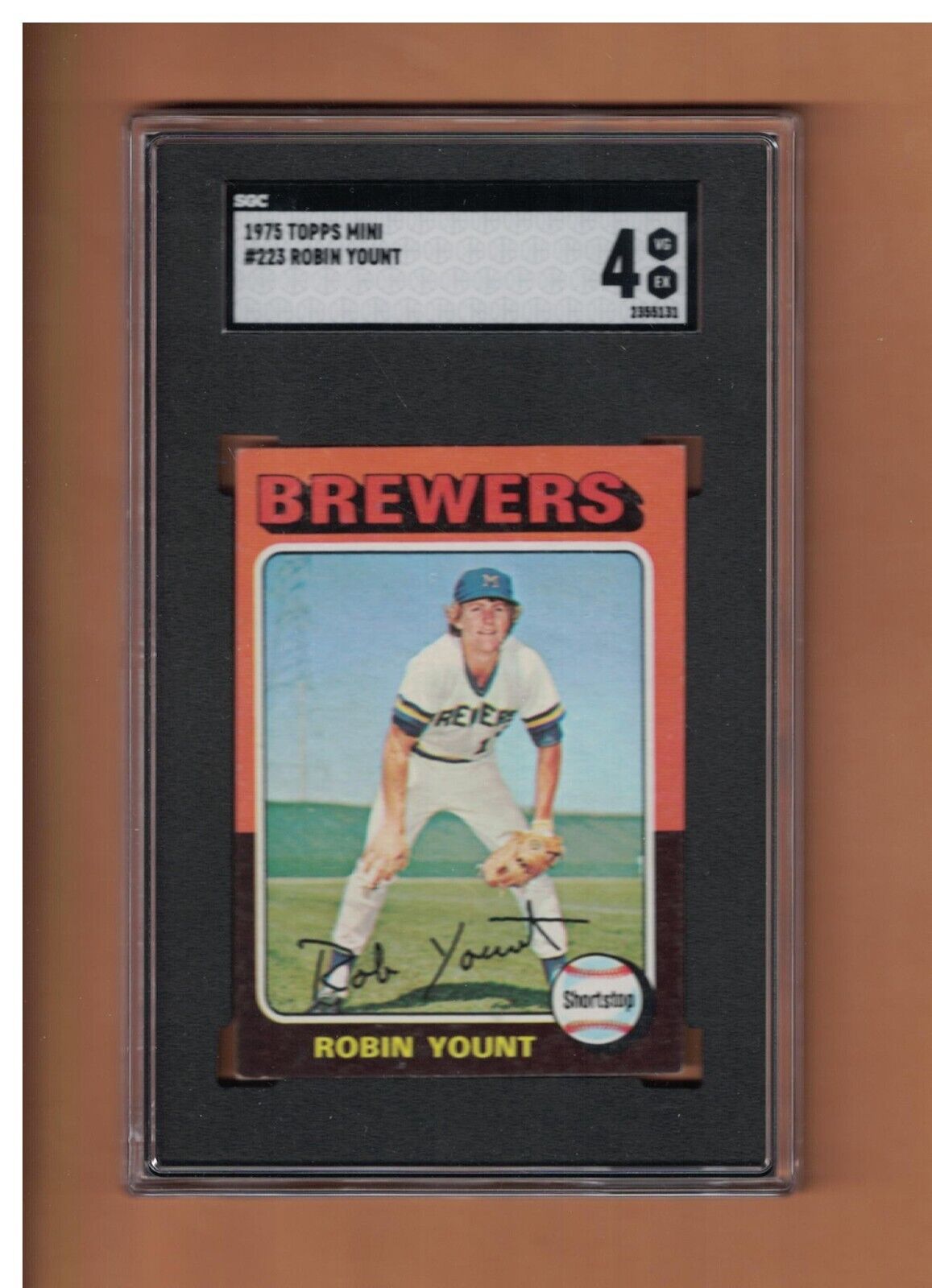 Robin Yount 1975 Topps ROOKIE BASEBALL CARD #223 SGC 4 Milwaukee Brewers. rookie card picture