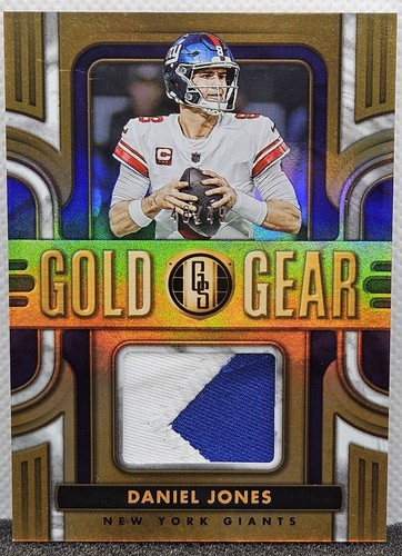 2023 Panini Gold Standard Daniel Jones #GG-DJ