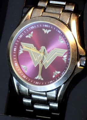New In Box DC Comics Wonder Woman WW Watch Bronze Link Band Adult Super Hero