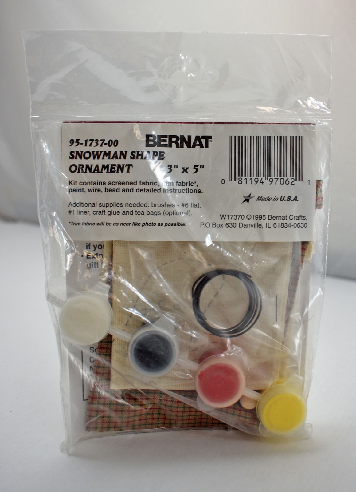 Vintage Snowman Shape Ornament Homespun Tole 'N Accents Kit by Bernat 1995