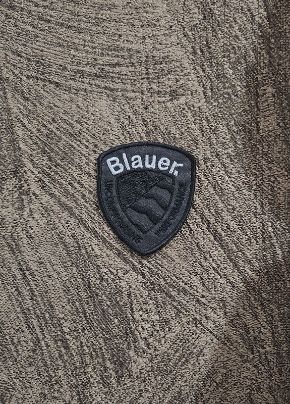 Toppa Patch Replica Blauer 6.5x5.5cm Nero/Grigio Ricamata Termoadesiva O Cucire