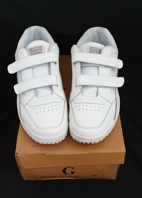 men's trainers with velcro fastening
