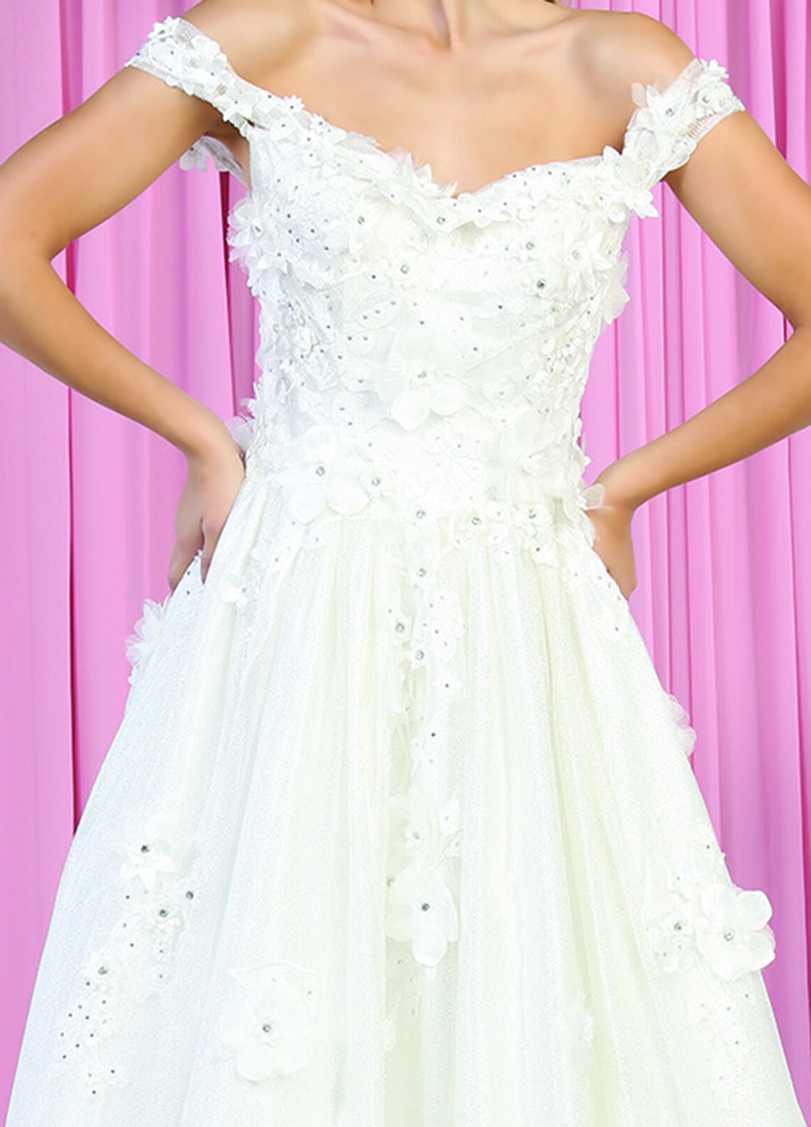 Pre-owned Designer Wedding Reception Dresses In White