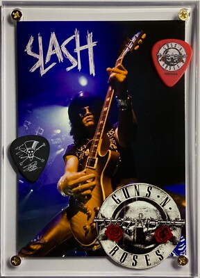  Nice Larger Gun s n  Roses Slash 2 guitar pick/live image post card display!!! 