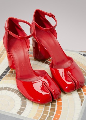 maison margiela tabi red