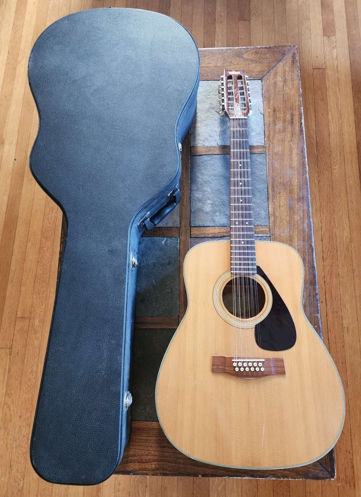 YAMAHA ヤマハ FG-122 アコースティックギター ソフトケース付き