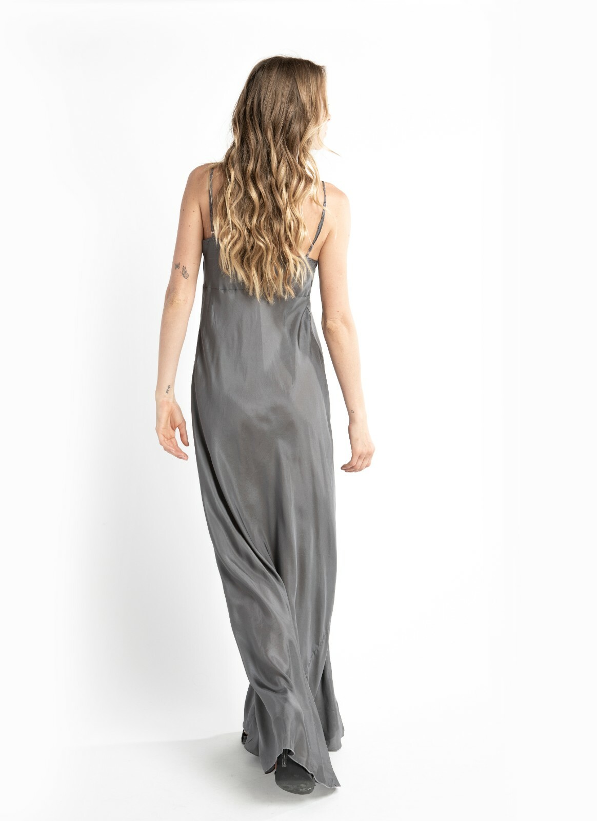 Pre-owned Vacances 100% Silk Slip Maxi Length Dress Gray - Size S/m With Tags