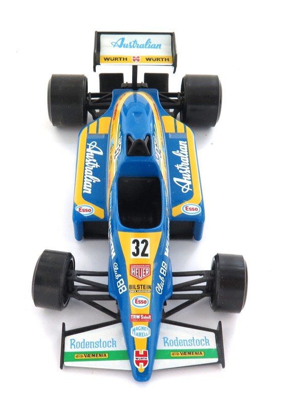 ミニカー Burago 1/24 scale 6104 - F1 Brabham BT Burago 1/24 scale 6104 - F1 Brabham BT 52 Turbo #7 Olivetti