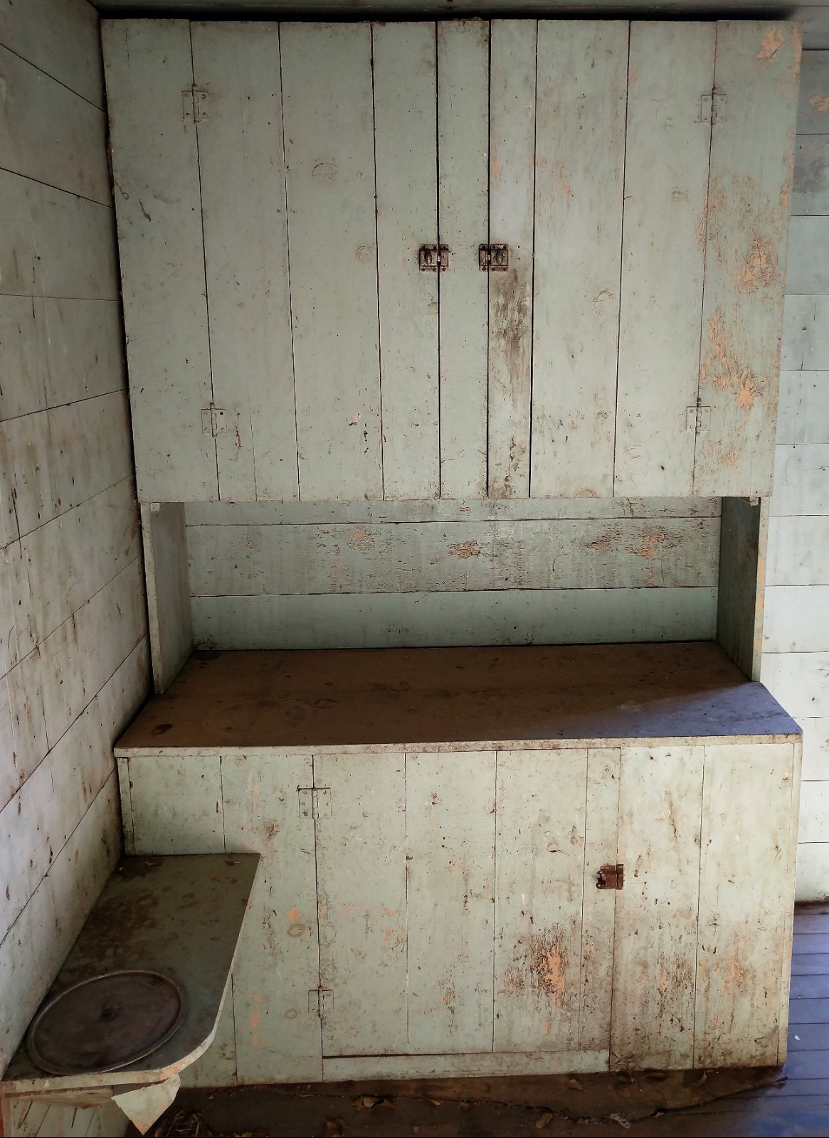 Primitive 1920s kitchen cabinet / cupboard from the Nevada High Desert
