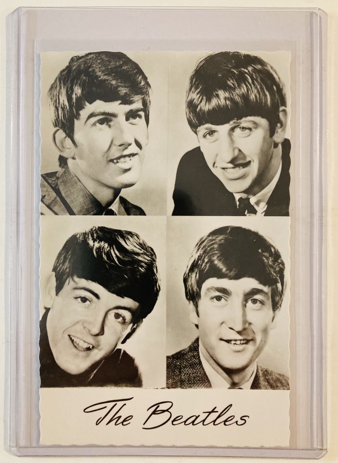 Beatles 1963 1964 Deckle Edge Postcard AX5656 Paul John George Ringo Orig NM - Picture 2 of 3