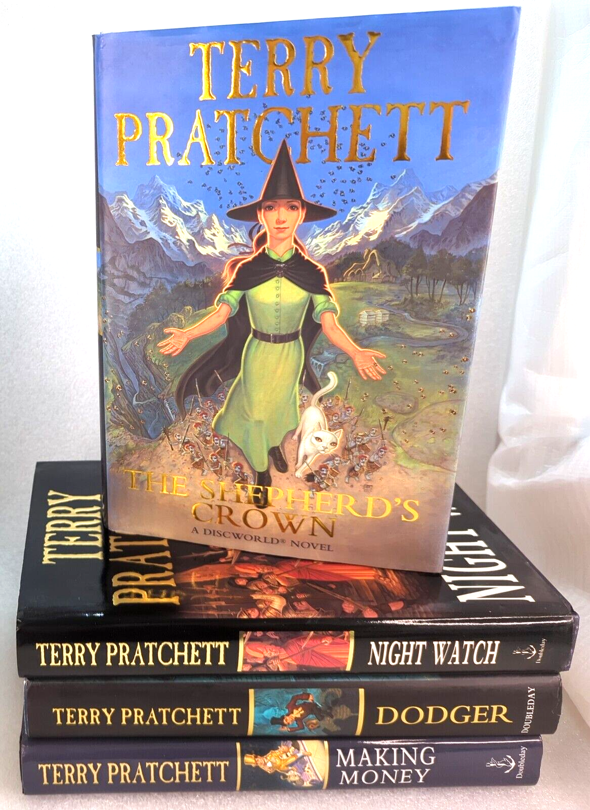 The Shepherd's Crown by Terry Pratchett