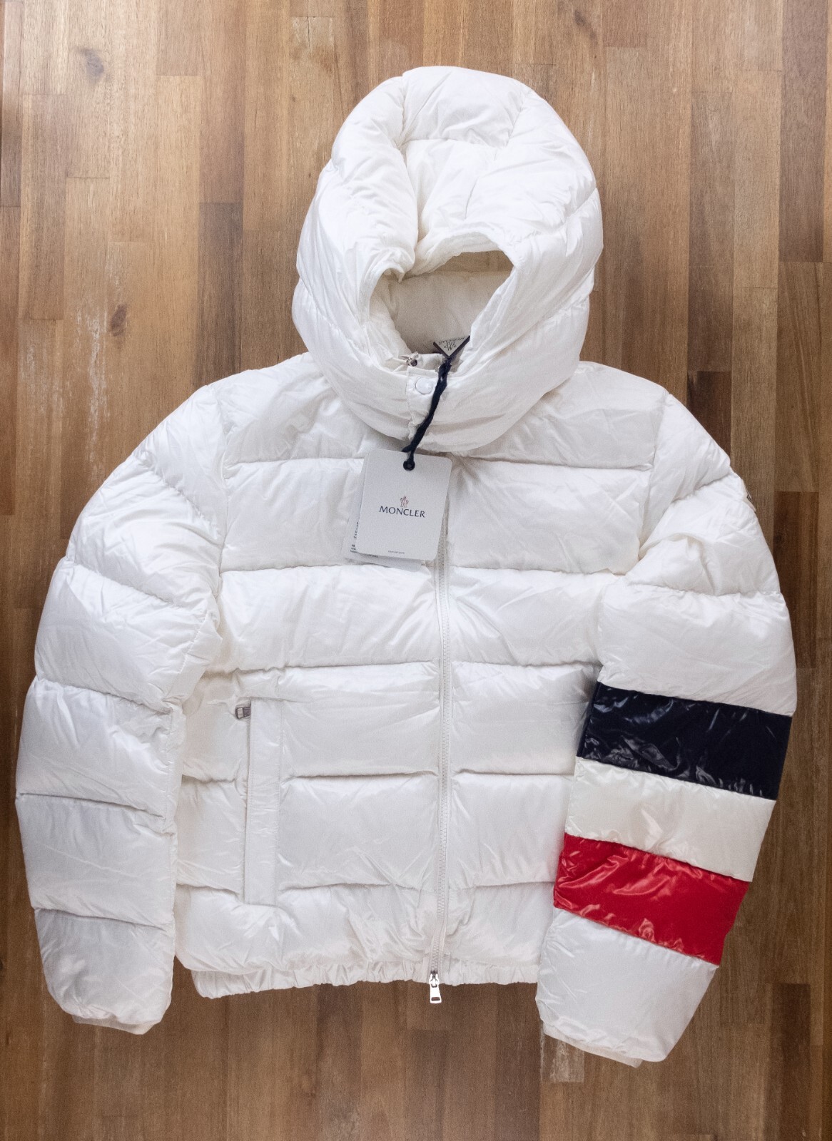 MONCLER Willm white hooded quilted down puffer jacket Size MONCLER Willm white hooded quilted down puffer jacket Size