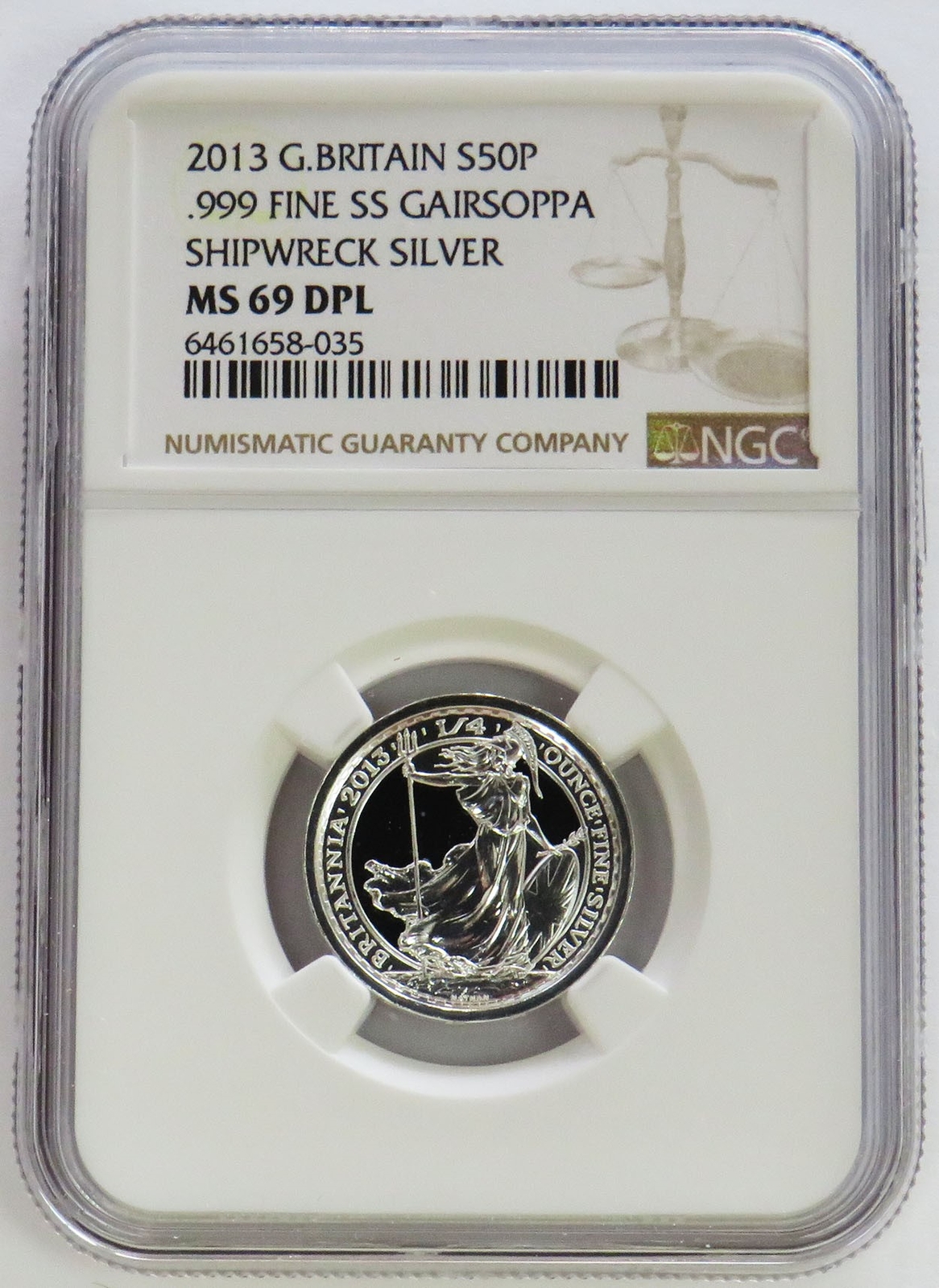 ＮＧＣスラブCOIN ４枚 Album For 36 Certified Graded NGC PCGS Coin Slabs Red