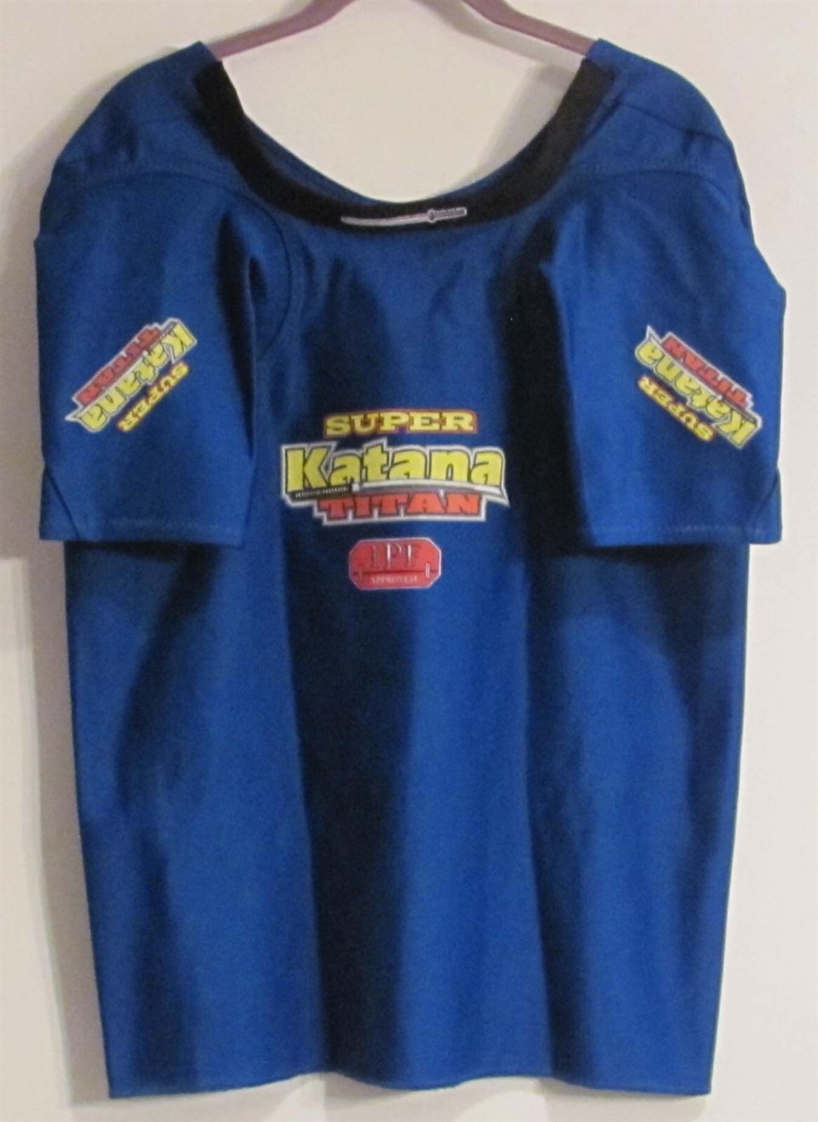 Super Katana Titan トレーニングシャツ 40 Super Katana A/S (Angled Sleeve) Low Cut Collar (LCC) Bench