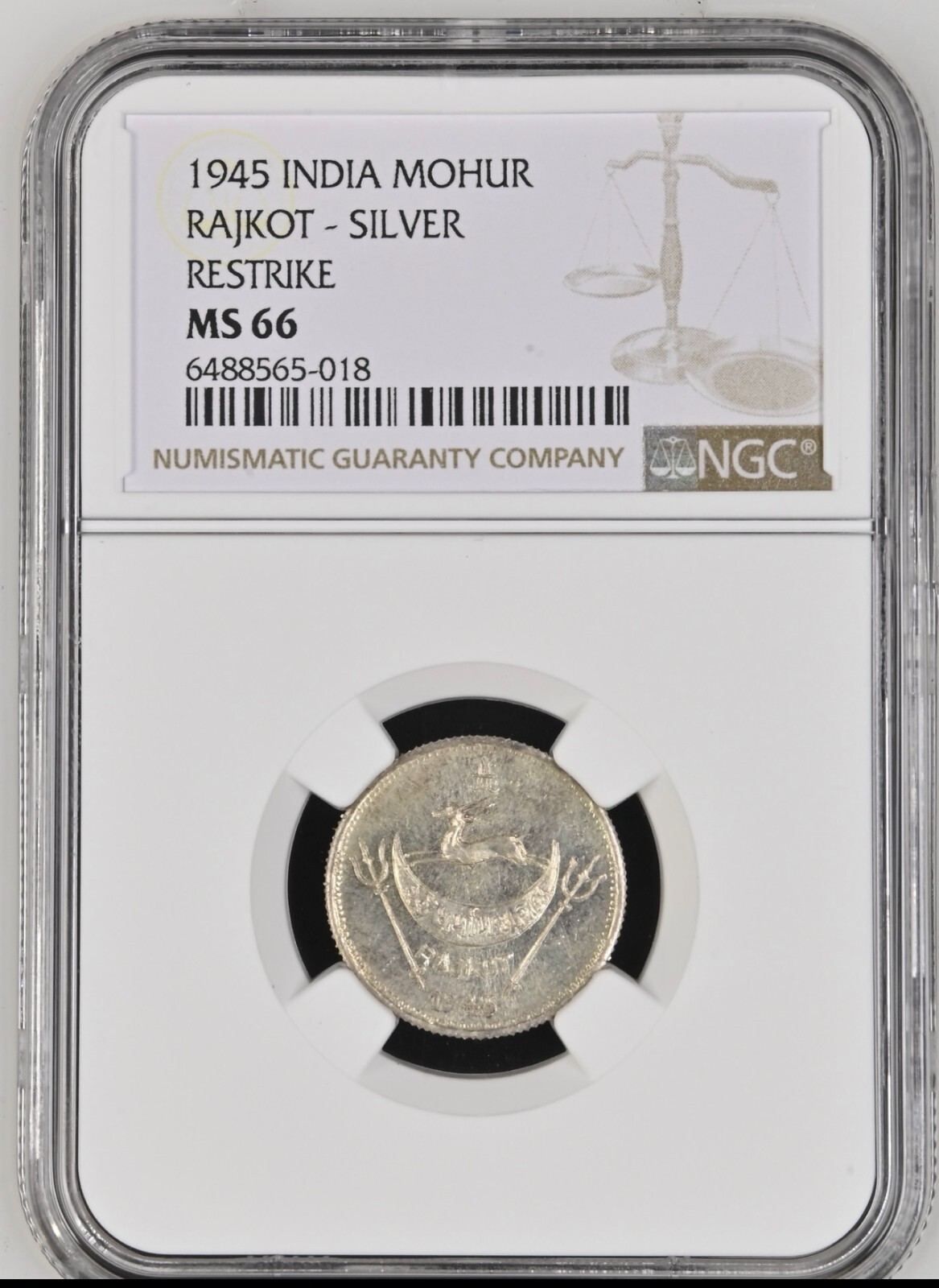 ｍａｙｕｒｉａ　0621 INDIA - Rajkot, Silver Mohur 1945 X#1a Restrike, NGC MS66