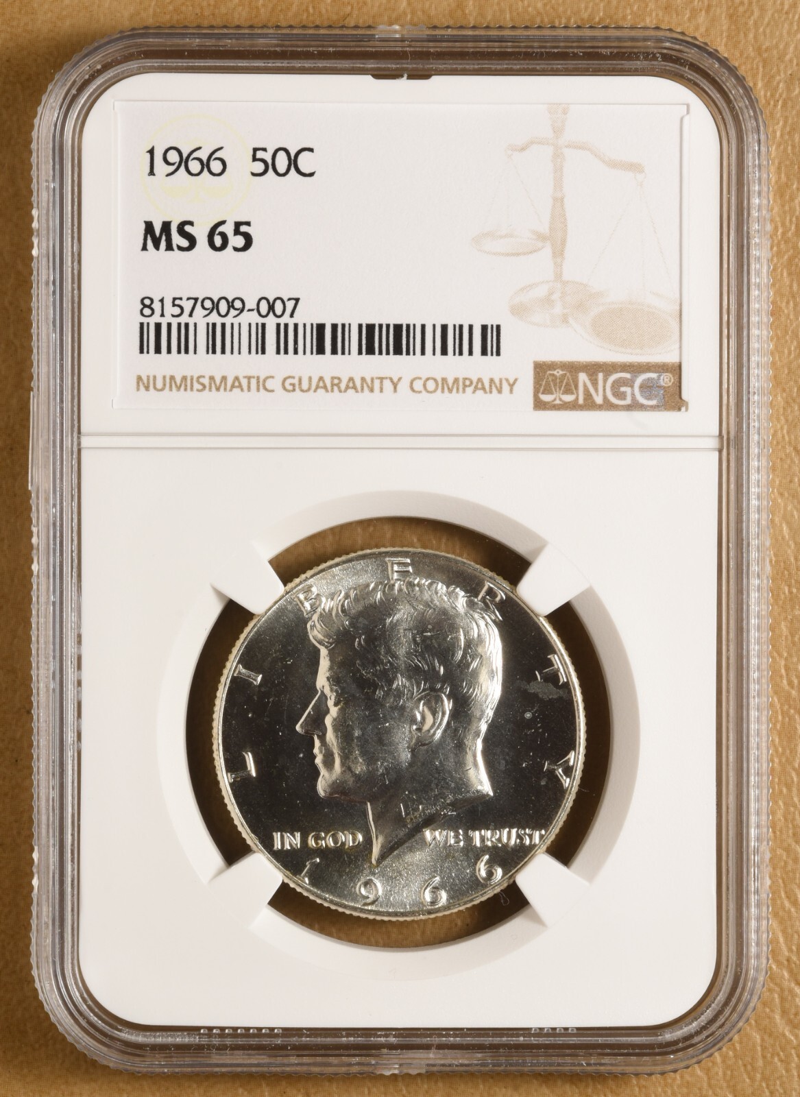 NGC MS65 ネパール銀貨　1981 NGC MS65 ネパール銀貨 1981 Peace Silver Dollar Coin - NGC