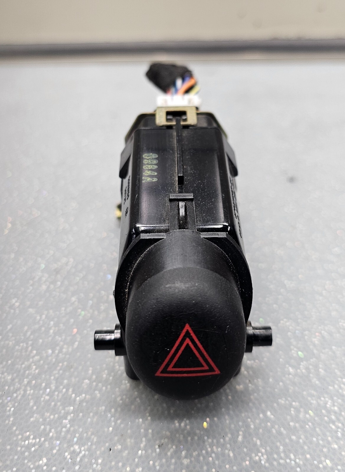 🔥2002 - 2007 Jeep Liberty Hazard Warning Switch Mopar