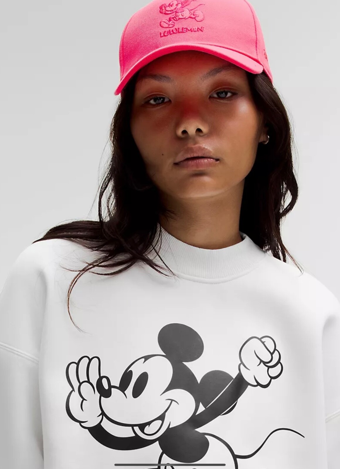 Pre-owned Lululemon Disney X  Mickey Fleece Oversized Pulloverwhitemediumsame Day In White