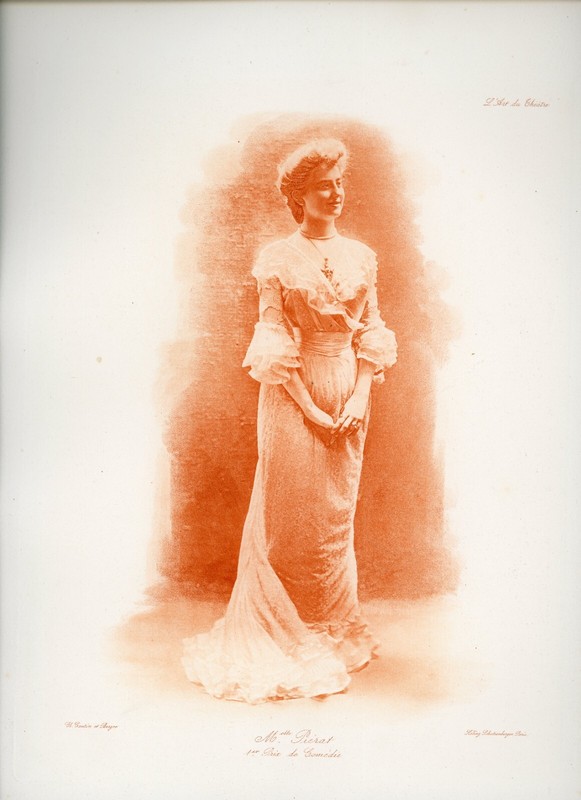 Gravure : Mademoiselle Pierat. 1901
