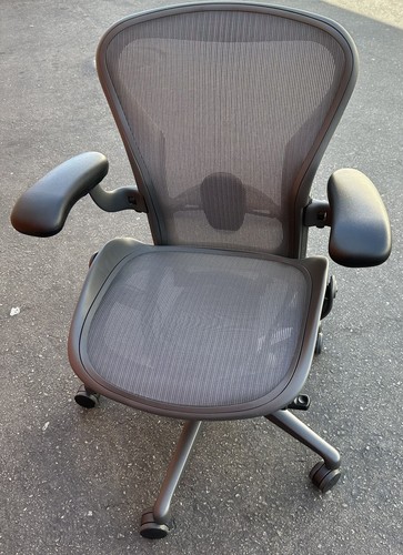 HERMAN MILLER REMASTERED