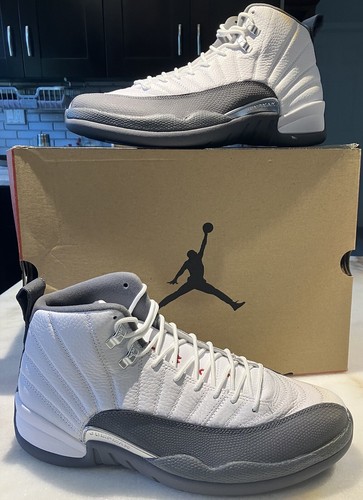 ナイキ Air Jordan XII ホワイト/レッド サイズ8 国内5月25日発売予定】 ナイキ エア ジョーダン 12 