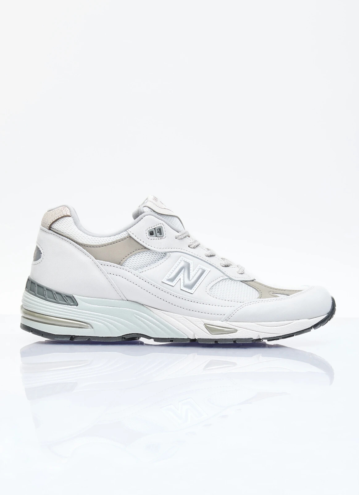期間限定値下げ！New Balance 991 YBG new-balance-991v2-grey-release