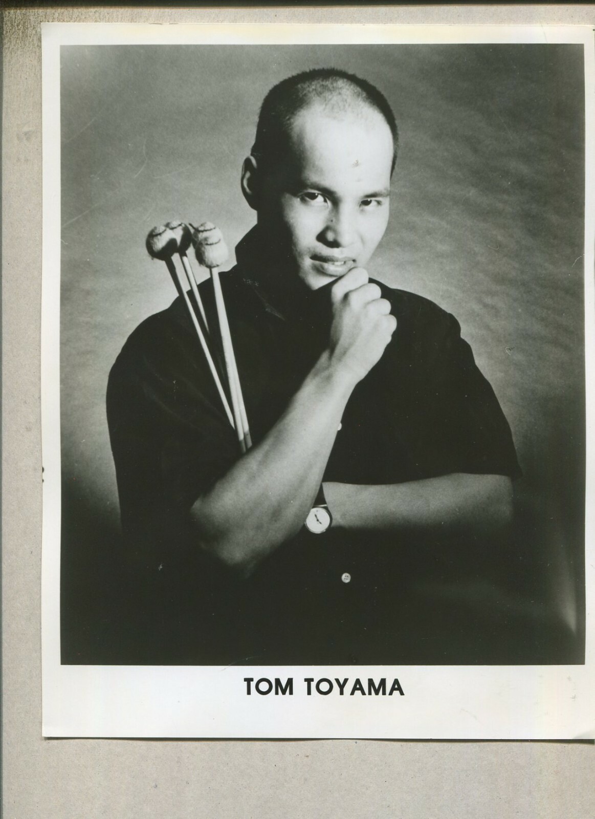 豪奢な Tom 1990 Museum Bass The At Performing (Musician) Toyama ミュージシャン