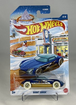 2021 Hot Wheels Winter 2/5 'Avant Garde   Frost blue