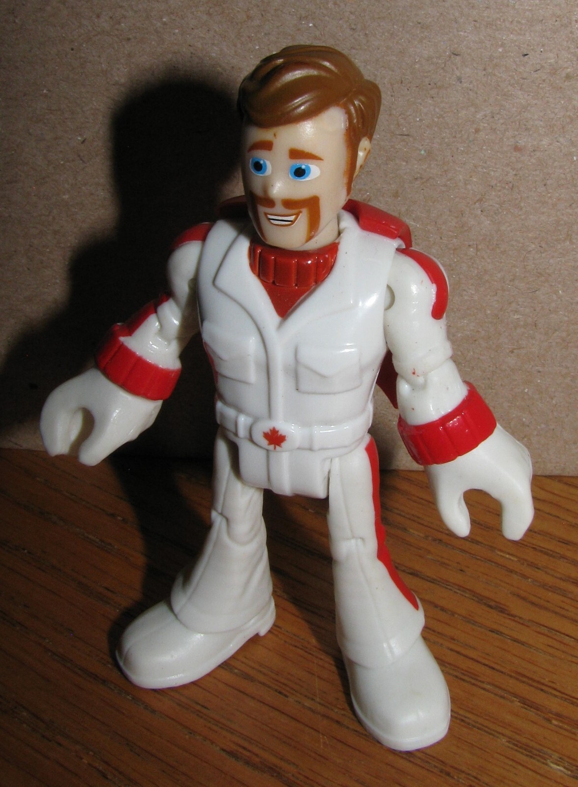 トイストーリー4 duke caboom Imaginext Disney Pixar Toy Story 4 Duke Kaboom Stunt Set
