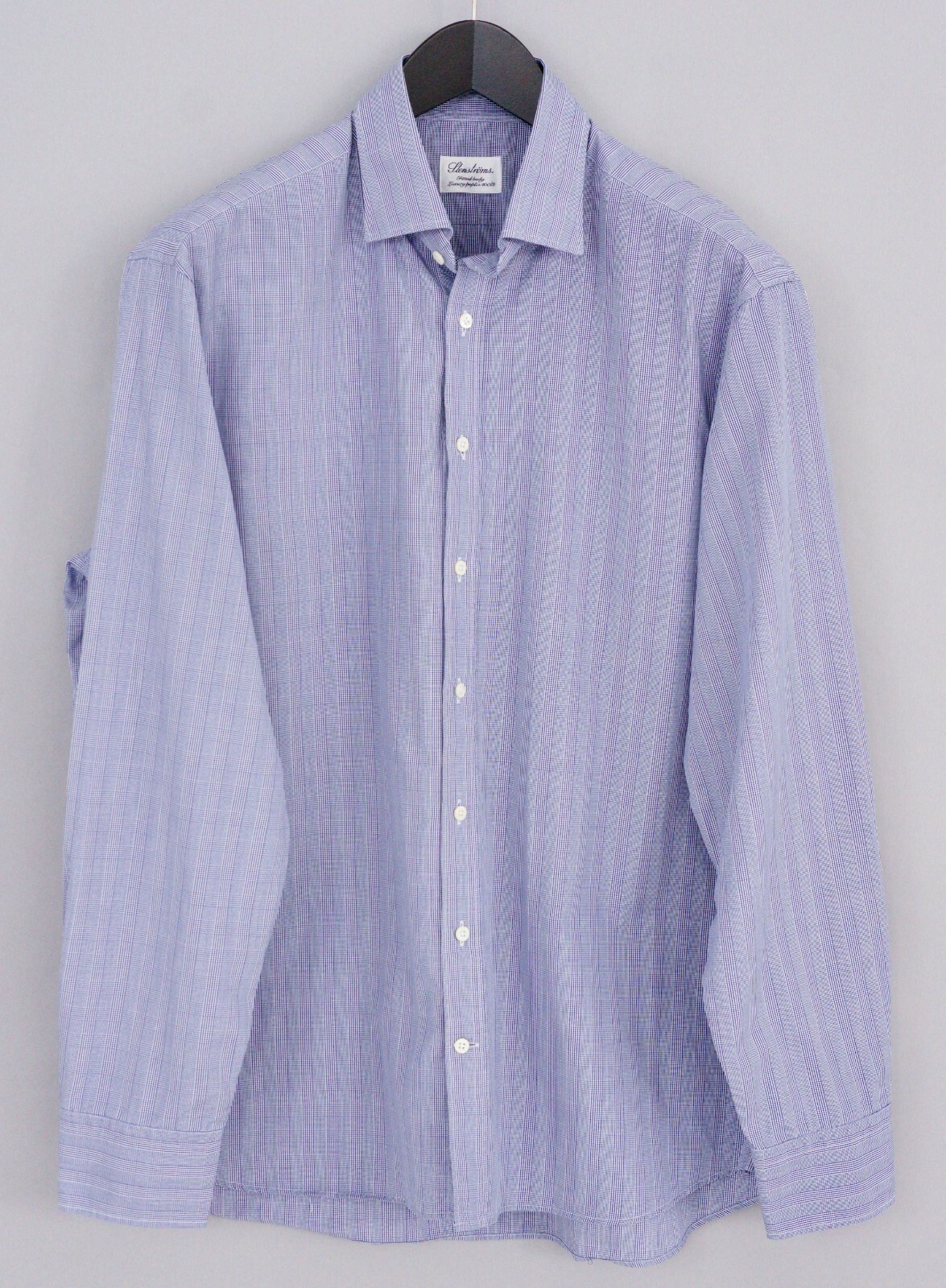 formal shirt fitting