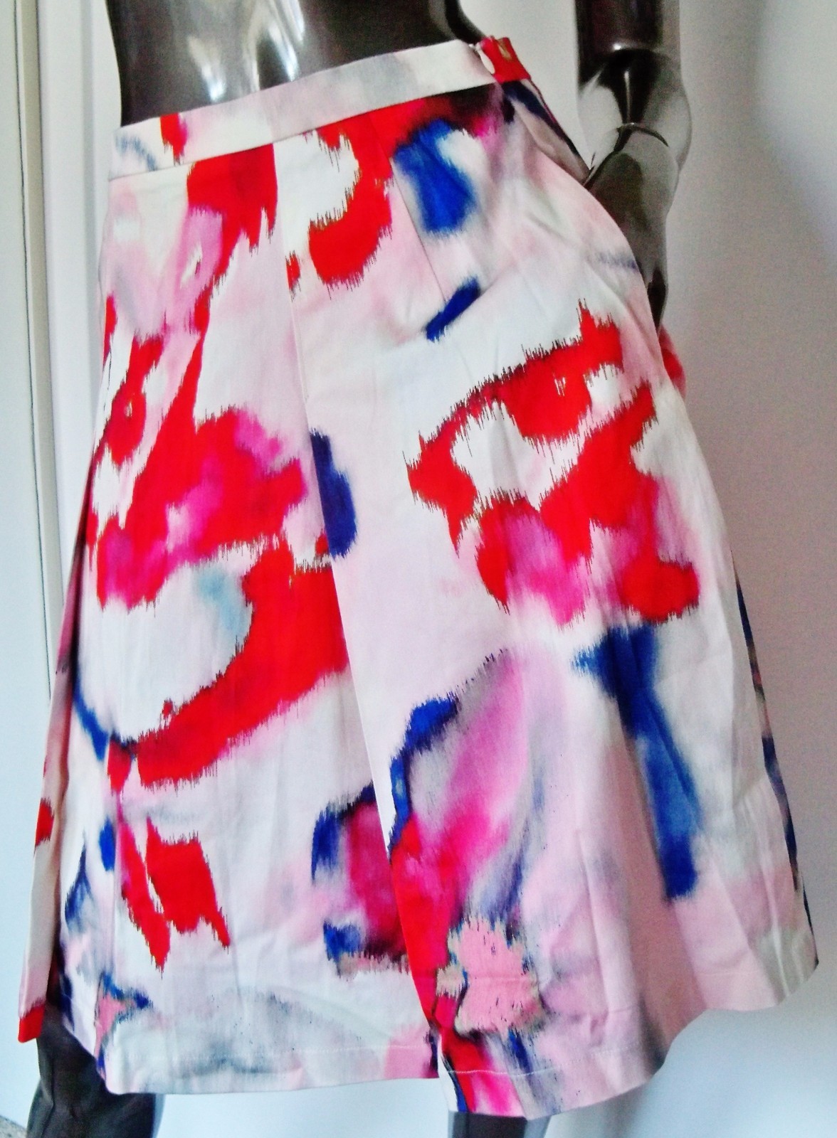 NWT-PHILOSOPHY FLORAL WATERCOLOR WHITE RED BLUE PINK A-LINE