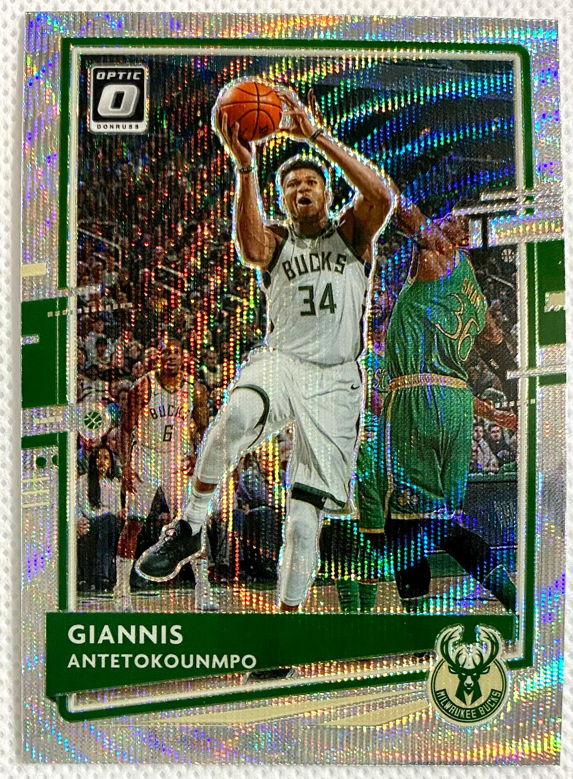 2020-21 Donruss Optic Giannis Antetokounmpo Silver Wave