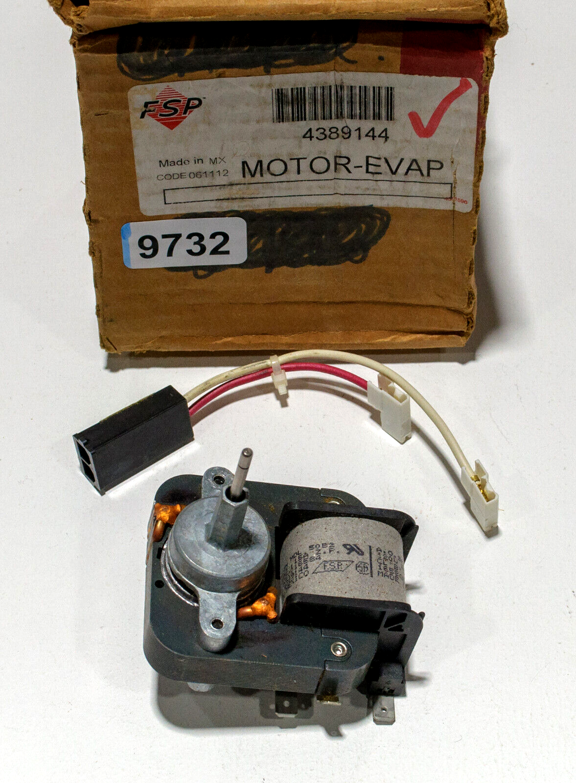 ふう OEM Cummins HEAD FUEL PUMP 4384373RXCUM 4384373RX $2279.99+