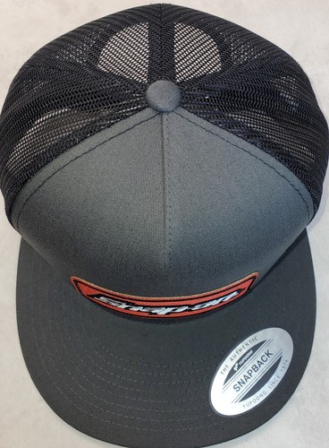 Snap-on Patch Yupoong Trucker Hat / YP Classic 6006 / Snapback Charcoal/Black