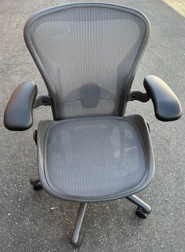 HERMAN MILLER REMASTERED