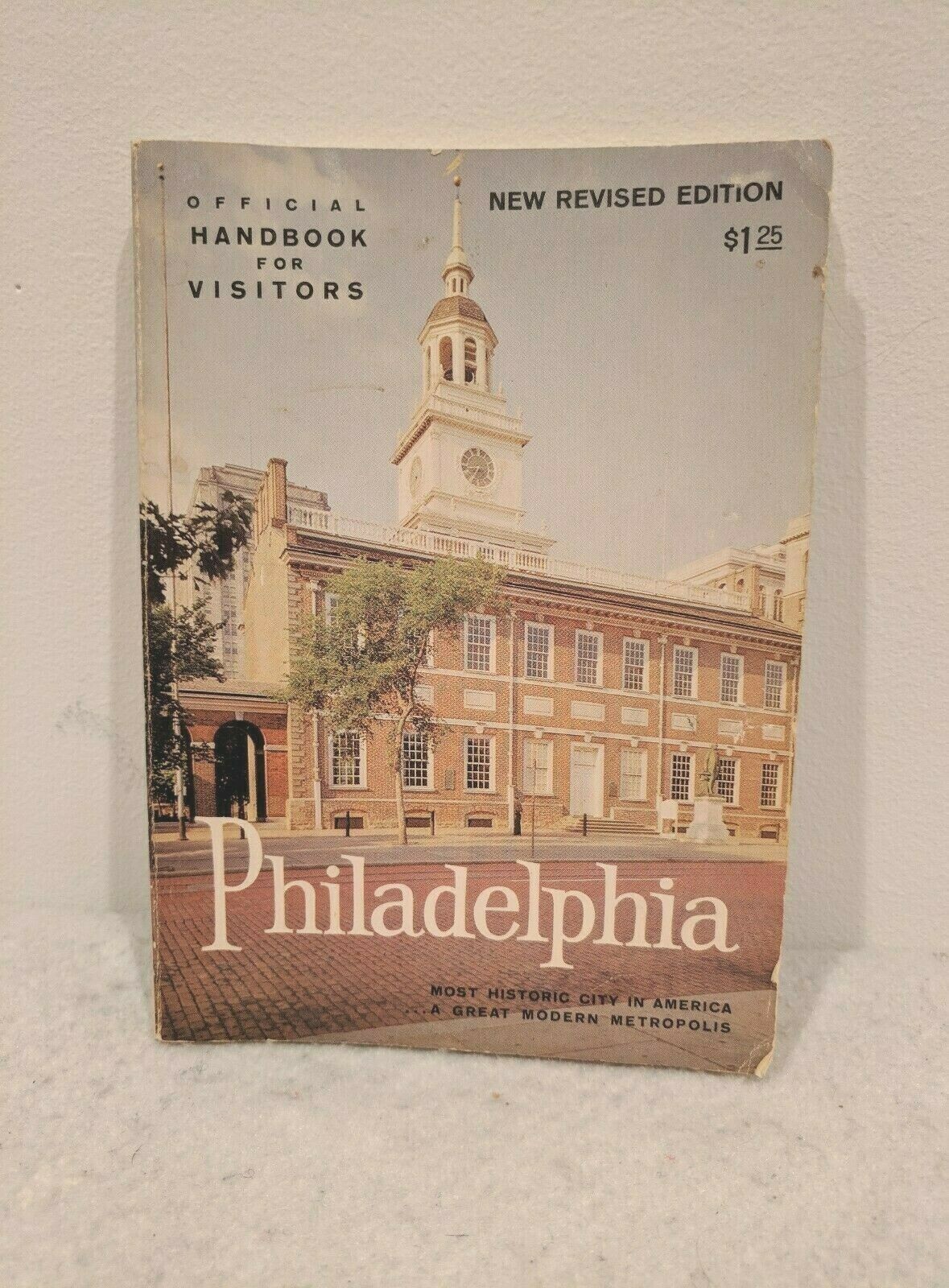 洋書 Historic Philadelphia Official Guidebook Vintage Philadelphia Official Handbook For Visitors 1970