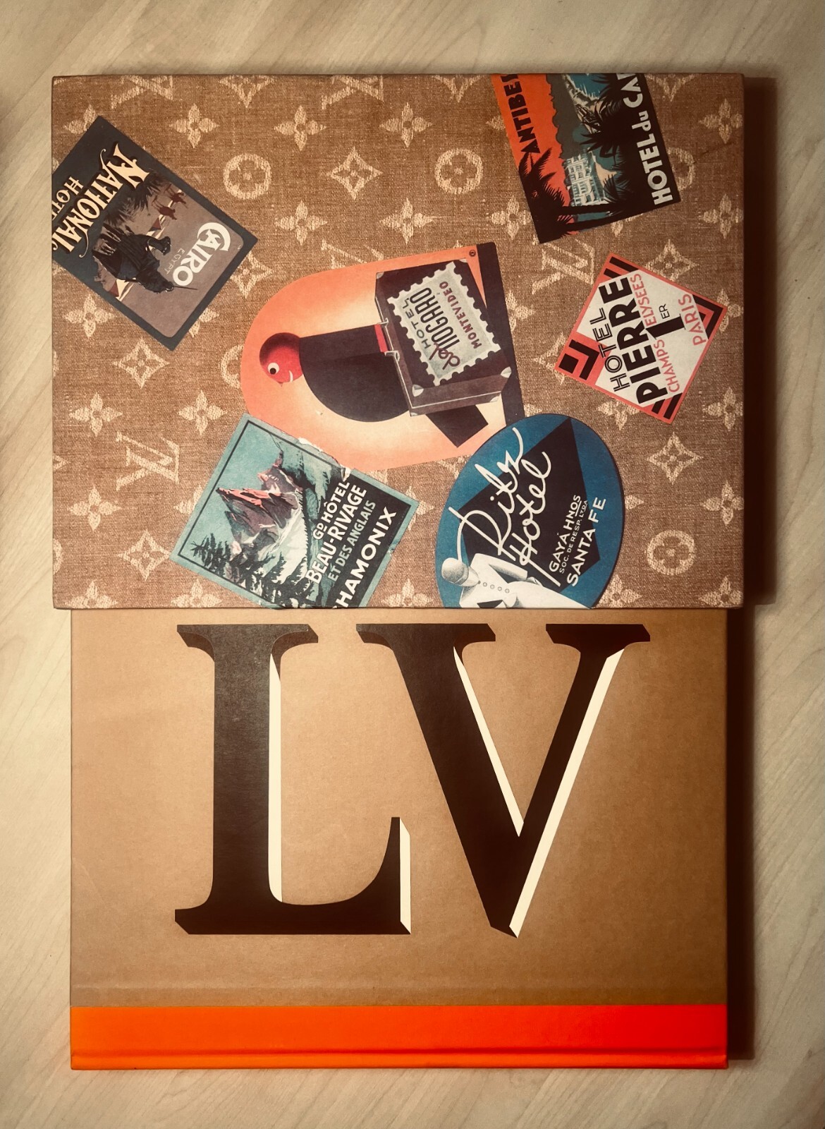 $_32.JPG?set_id=880000500F