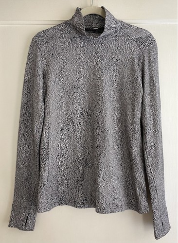 Ready to rulu turtleneck best sale