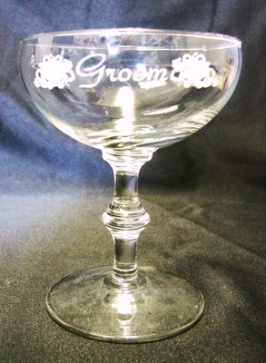 Champagne Flute Bride Groom Marriage White Letter Wedding Bell Toasting Glass