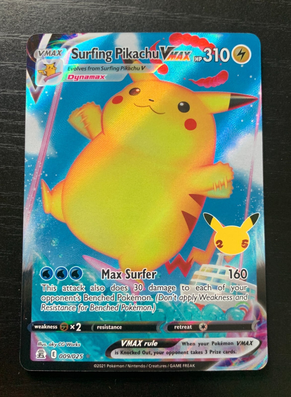 Surfing Pikachu VMAX 009/025 Celebrations Pokémon TCG MINT