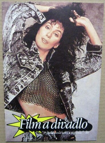 Magazine 1990 Czechoslovakia Cher Laurence Olivier Dolly Parton Olympia Dukakis