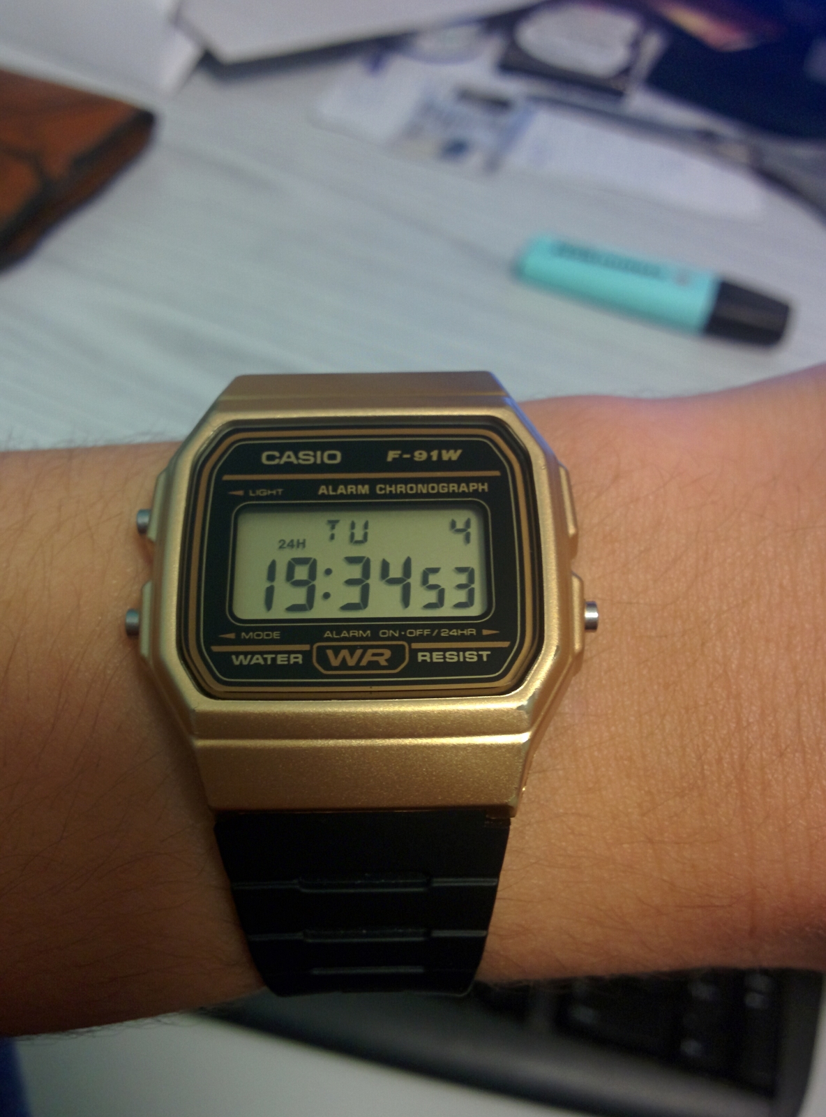 Casio F-91WM-9A New Original Alarm Chronograph Classic Digital Retro Watch F-91 4549526140822 | eBay