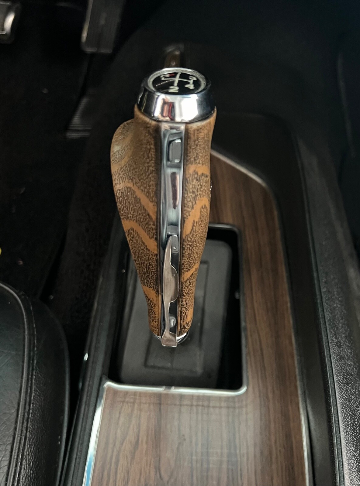 Hand Dyed Wood Grain Pistol Grips & Screws HURST OEM NEW Mopar Shifter Handles