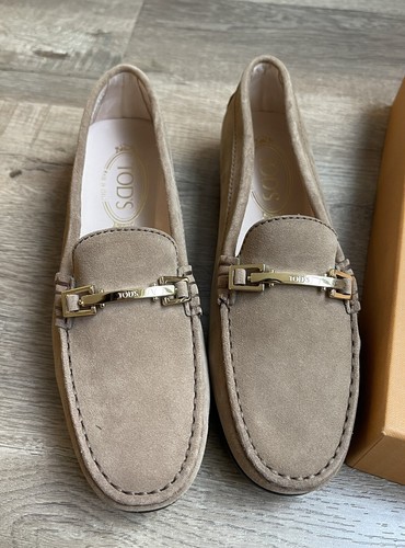 NIB TOD'S GOMMA LU ACCESSORIO CLAMP LIGHT TOBACCO Leather Flats