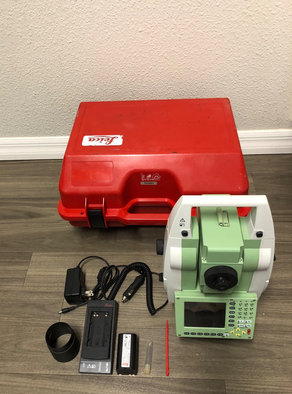 Leica TC1201+ 1''  Total Station For Surveying