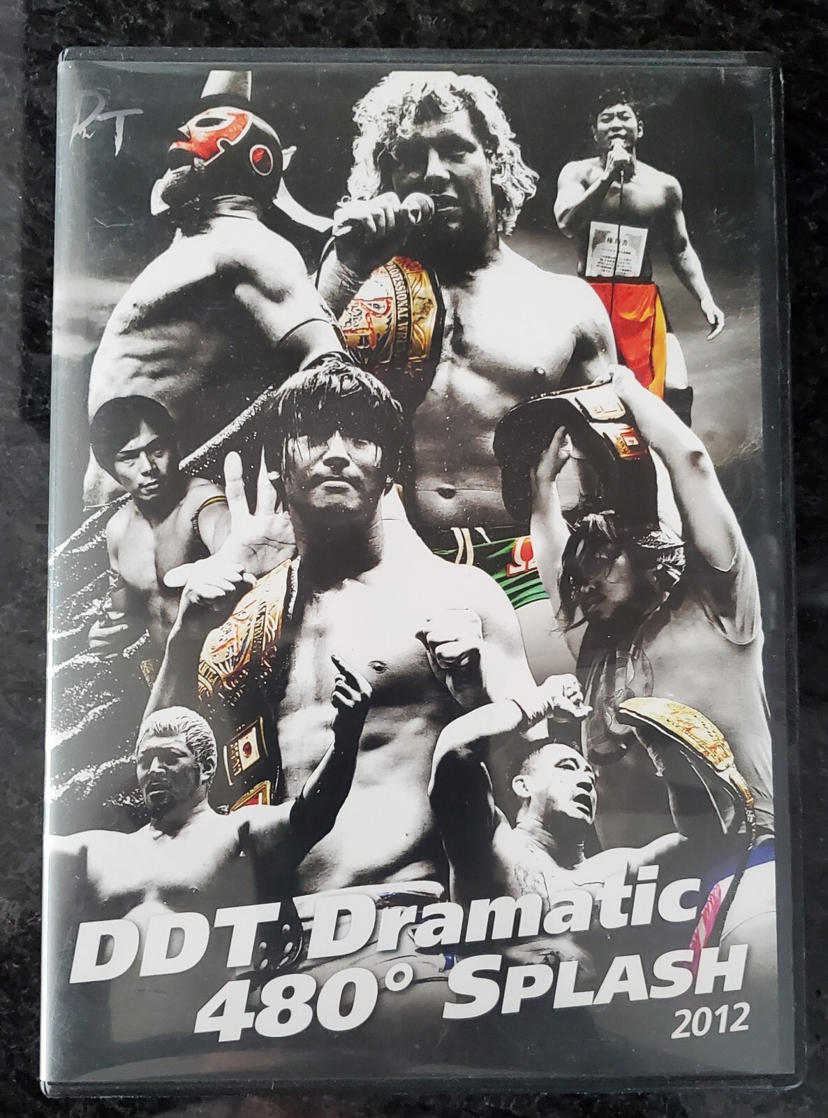DDT Dramatic 480° SPLASH 2012 $_57.JPG?set_id=880000500F