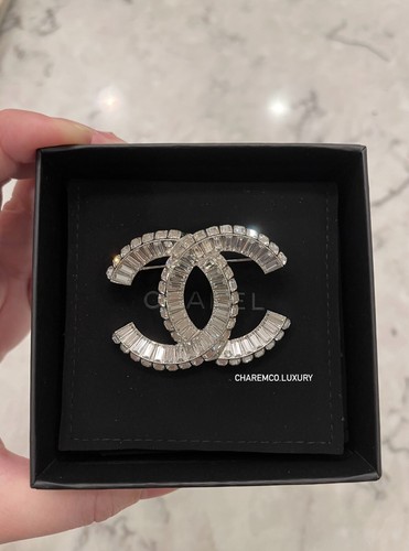 NWT! ✨ RARE! Beautiful REV CHANEL CC Logo Signature Silver w/ Crystal Brooch