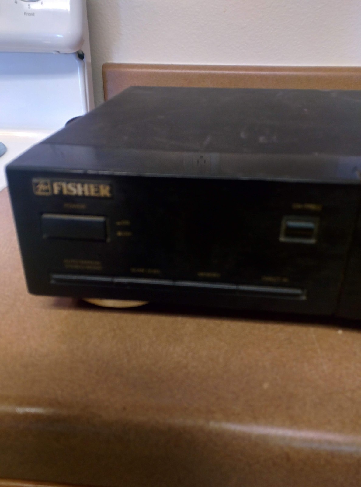 Fisher FM-9335 FM/AM Stereo Synthesizer Tuner - Working!