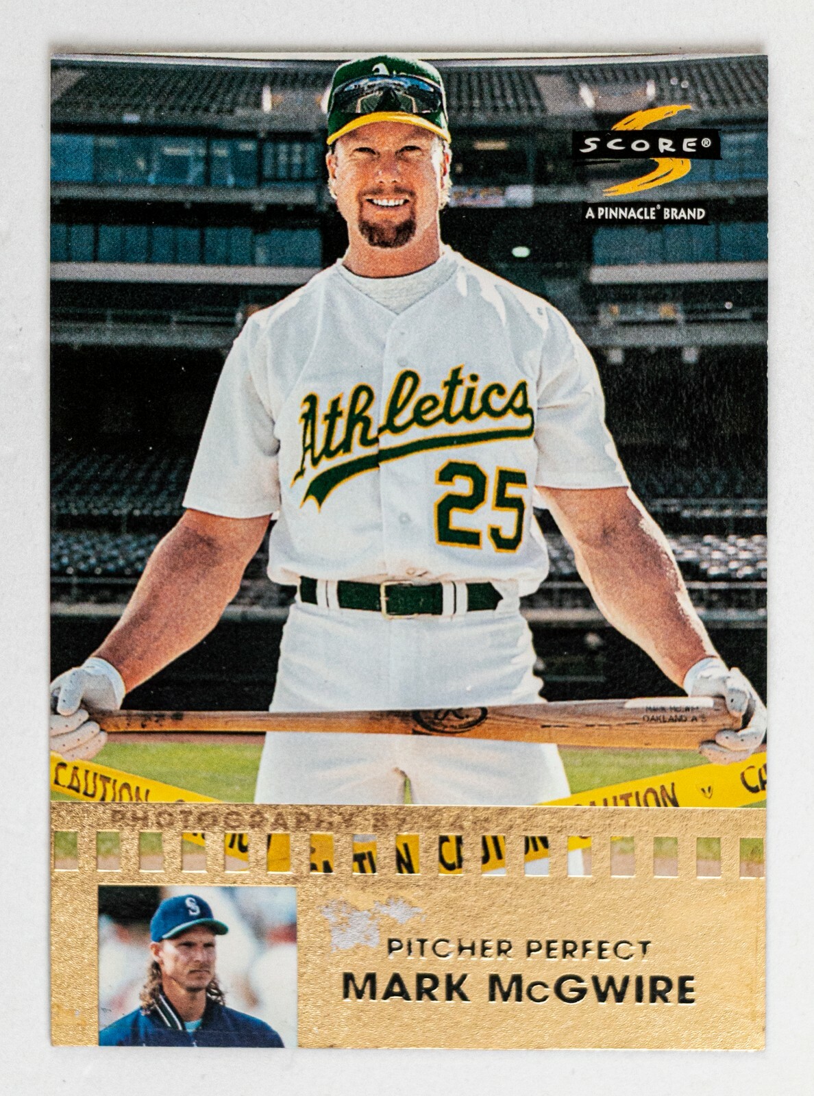 Mark McGwire マグワイヤOakland Athletics Mark McGwire #6 (1996 Score) Pitcher Perfect Card, Oakland