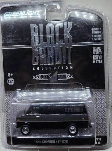 ミニカー　GREENLIGHT　BLACKBANDIT　1/64　2台まとめ売り ミニカー GREENLIGHT BLACKBANDIT 1/64 2台まとめ売り